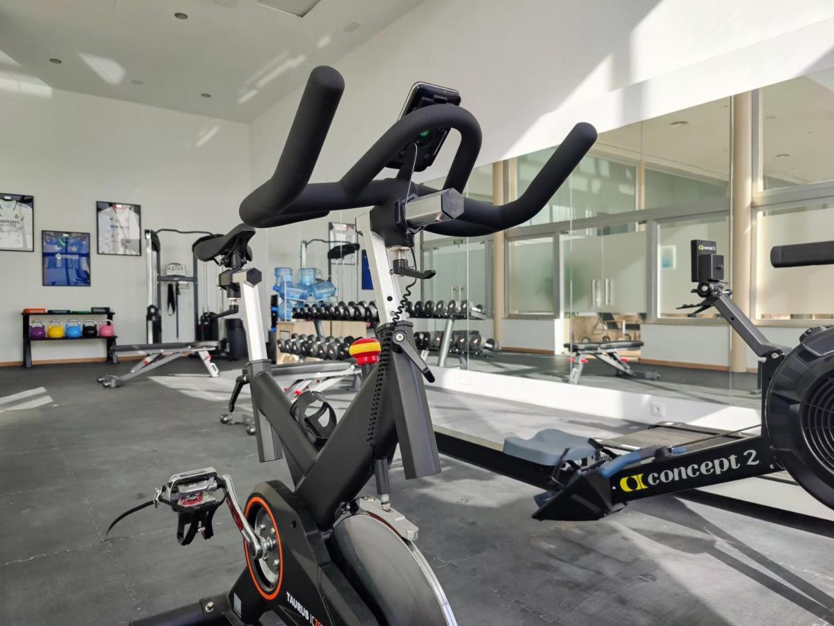 Cabogata Beach Hotel Retamar  Zewnętrze zdjęcie The gym at the National Training Centre, Keele University